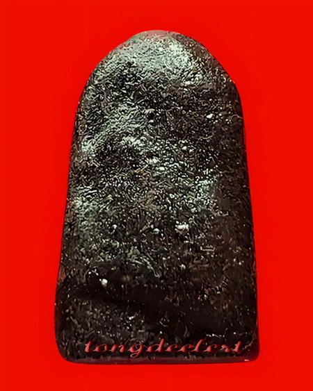 พระคงเนื้อผงใบลานลงรัก หลวงปู่ดี วัดเทวสังฆาราม(วัดเหนือ) จ.กาญจนบุรี ปี 2481 หายากค่ะ