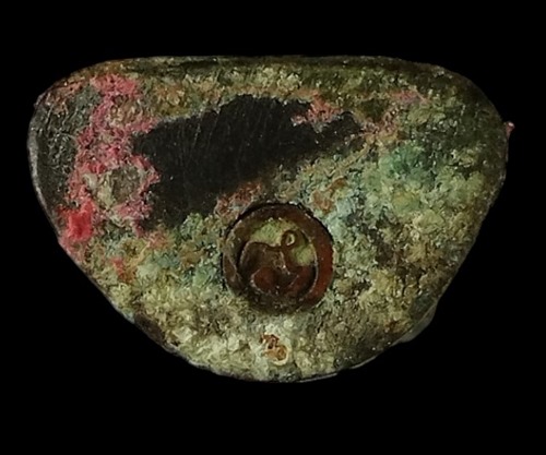 "เคาะเดียว" รูปหล่ออุดกริ่ง หลวงพ่อดอกไม้ วัดดอนเจดีย์ จ.กาญจนบุรี 