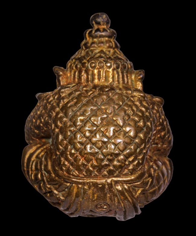 "เคาะเดียว" ราหูอมจันทร์ ลป.เหลือ รุ่นเหลือพันล้าน เนื้อนวโลหะ วัดท่าไม้เหนือ อุตรดิตรถ์ +บัตรรับรอง