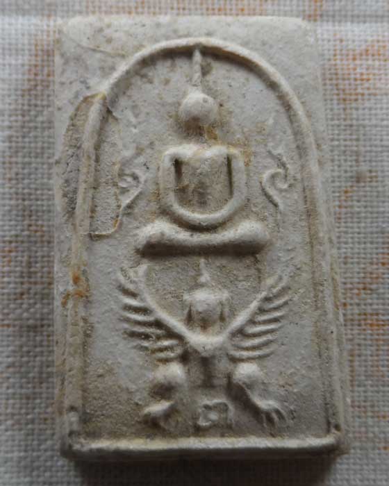 (สมเด็จวัดระฆัง มาดังวัดไก่เตี้ย) พระสมเด็จฐานทรงครุฑ วัดไก่เตี้ย กรุงเทพฯ ปี๒๕๓๔ (1)