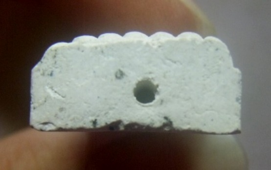 **เบา​ๆ**หลวงปู่ทวดพิมพ์แป๊ะยิ้ม เนื้อว่านขาว หลังโรยแร่ วัดเมืองยะลา ปี ๒๕๓๙(รุ่นเครื่องบินตก)**สวย