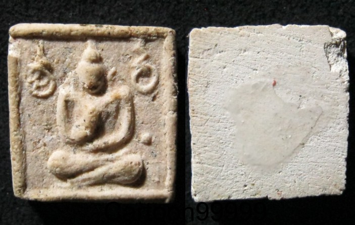 พระผง หลวงพ่อสงวน วัดไผ่พันมือ สุพรรณบุรีครับ พิมพ์ปางอธิฐานครับ พิมพ์หายากครับผม