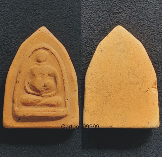 พระสังกัจจาย เนื้อดิน สีหมอใหม่ เเห้งๆ เก่าๆ ครับผม