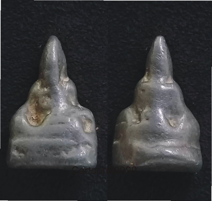 พระหลวงพ่อดำ วัดกุฏิ ปราจีนบุรีครับ พิมพ์พระประธานเล็ก เดิมสุดๆ ครับผม   