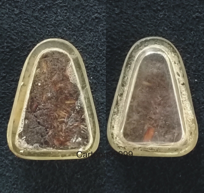 ผงยาจินดามณี หลวงปู่เจือ วัดกลางบางแก้ว นครปฐมครับ แบ่งกันบูชาครับผม 