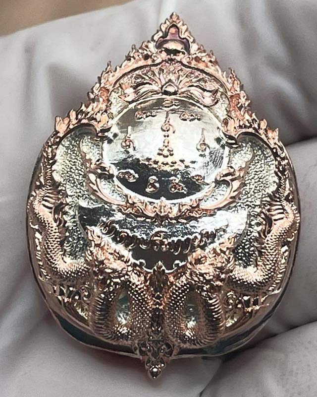 หลวงปู่จื่อ หลวงปู่จือ วัดเขาตาเงาะ ชัยภูมิ งานพุทธศิลป์ ชุดกรรมการ เนื้อ 2 K ลงยาม่วง