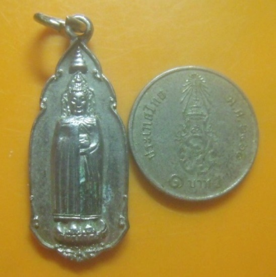 **เบา​ๆ**เหรียญหลวงพ่อโต หลังสมเด็จพระพุฒาจารย์ (โต พฺรหฺมรํสี) วัดอินทรวิหาร บางขุนพรหม**กะไหล่เงิน