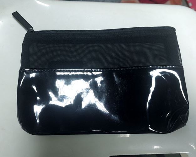 (ปิด49-)กระเป๋าซิปหนังแก้ว-แซมผ้าตาข่าย สีดำ 5.5x9นิ้ว (สภาพไม่ได้ใช้)