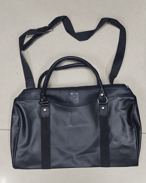 (ปิด99-)กระเป๋าหนังสะพาย2หูหิ้ว ใบใหญ่สีดำ กว้าง10xยาว17x11นิ้ว จากธนาคารกรุงศรีฯ (สภาพไม่ได้ใช้)