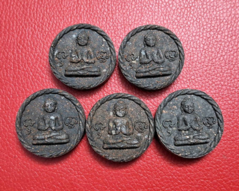 !!!! 5 องค์ !!!! พระหลวงพ่อทวด แจกปีใหม่ วัดห้วยมงคล พิมพ์พระพุทธ เนื้อว่านดินดำ กากยายักษ์ ปี 2551 