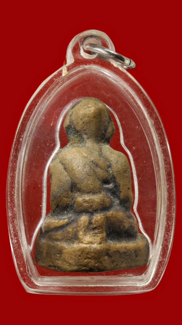 รูปหล่อโบราณหลวงพ่อทองศุข วัดโตนดหลวง ปี ๒๔๙๙ (ด้านหน้ามีอัฐิหลวงพ่อติดกับองค์พระด้วยครับ)