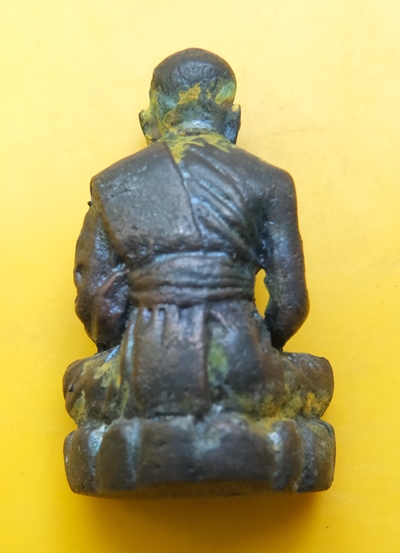 รูปหล่อหลวงปู่คำบุ วัดกุดชมภู