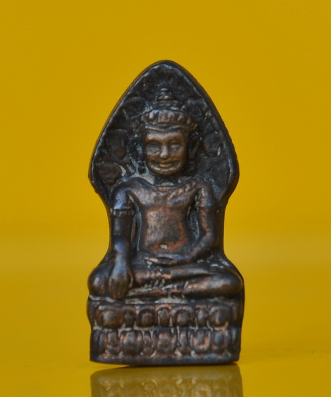 พระกริ่ง พระชัยวัฒน์ นารายณ์อุดปืน พนมรุ้ง