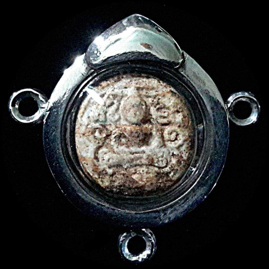 พระกรุวัดคู้สลอด เลี่ยมเงินแท้