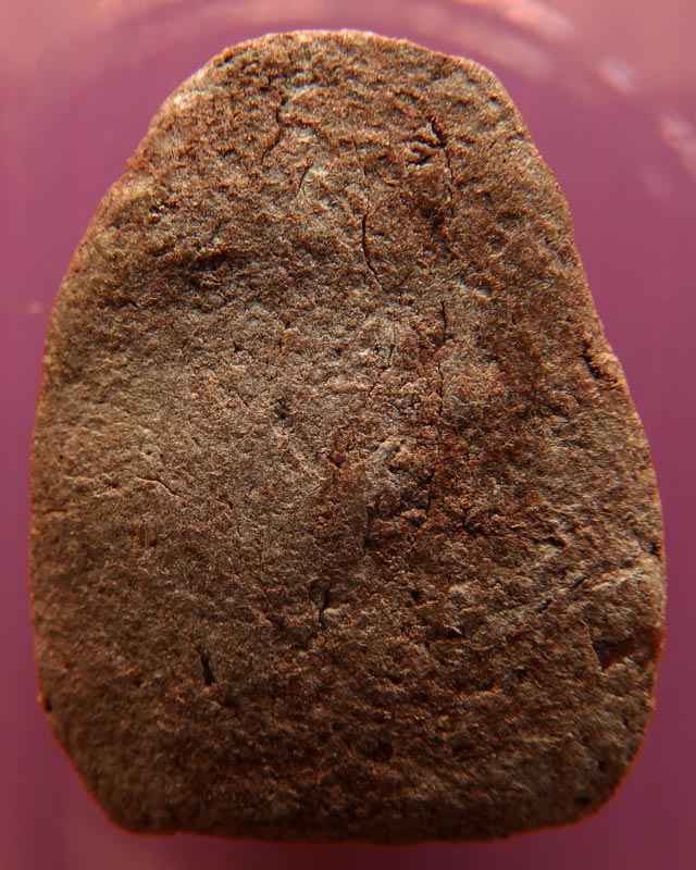 ปิดตารุ่นแรกท้องอุ เนื้อผงว่านผสมน้ำนมควาย หลวงพ่อเขียว วัดหรงบล จ.นครศรีธรรมราช พ.ศ. 2510 (A7)