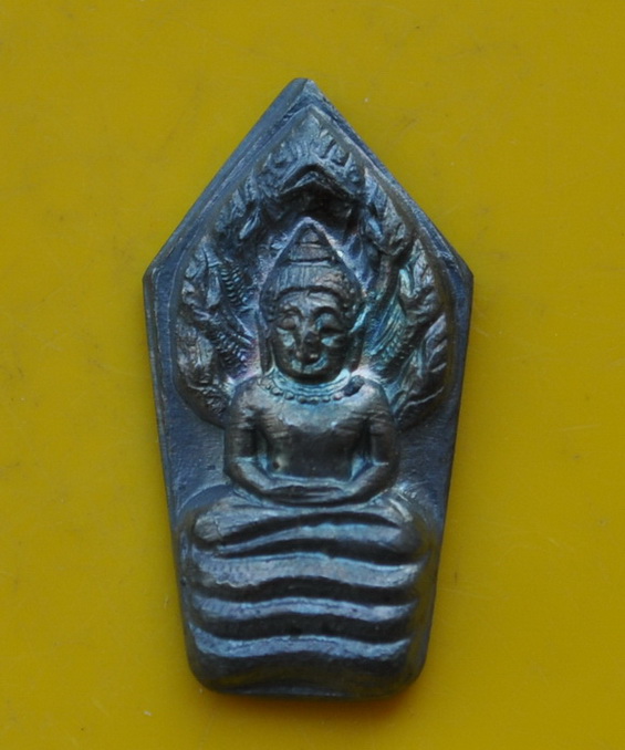 ปรกใบมะขามหลวงพ่อหยอด วัดแก้วเจริญ 