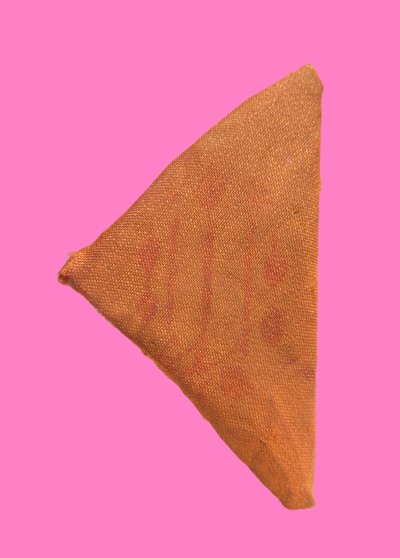 ผ้ายันต์ขนาดพกพา แปะโรงสี