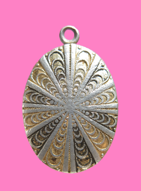 ล็อคเก็ตกระจกฉากเขียว(วันพุธ) หลวงพ่อโสธร  ปี 03