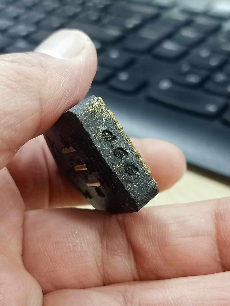 5-17 พระผงเมตตา มหามงคล พระอาจารย์ติ๊ก ดงตาพระยา สระแก้ว 2560 กล่องเดิม