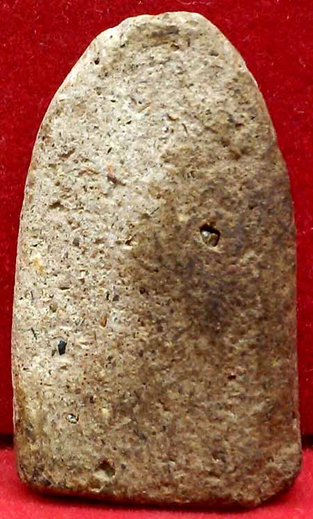 *พิมพ์พระชัยฯครึ่งซีก ผงเทา..ลพ.พริ้ง วัดบางปะกอก*