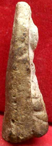 *พิมพ์พระชัยฯครึ่งซีก ผงเทา..ลพ.พริ้ง วัดบางปะกอก*