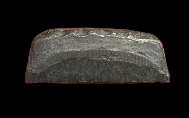 พระหลวงพ่อทวด พิมพ์หลังหนังสือเล็กมีหู เนื้อทองเหลืองรมดำ ปี2508