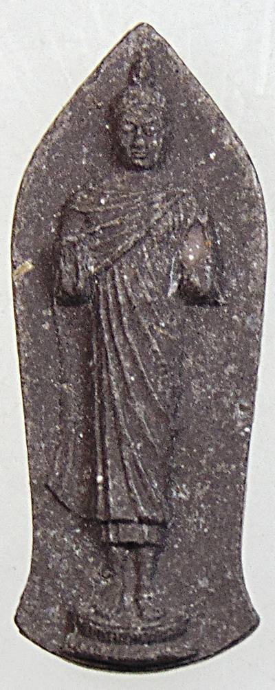 พระพุทธนราวันตบพิธ ปี 2542 บรรจุมวลสารพระเกศาของในหลวง พระจีวร และ ผงจิตรลดา