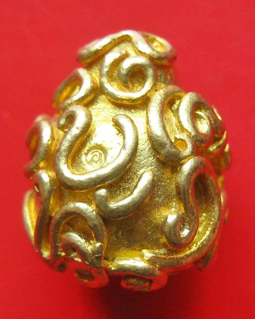 พระปิดตาไจยะเบงชร ครูบาอิน อินโท เนื้อทองจังโก๋