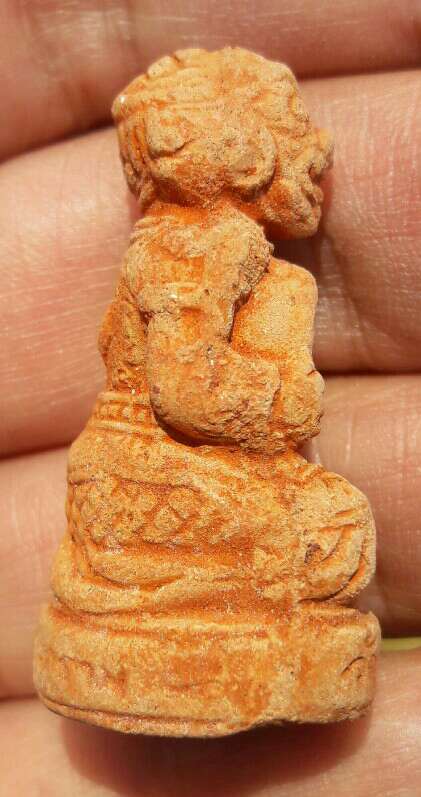 หนุมานอุ้มดวง หลวงพ่อคง วัดบางกะพ้อม เนื้อดินเผา ใต้ฐานฝังตะกรุดมหาปราบ จ.สมุทรสงคราม ปี 49 เคาะเดีย