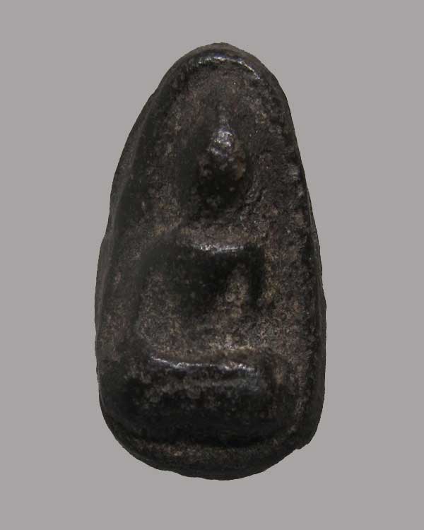 พระเม็ดน้อยหน่า หลังอุ กรุวัดศาลาปูน จ.อยุธยา เนื้อดินเผาผสมใบลานสีดำ