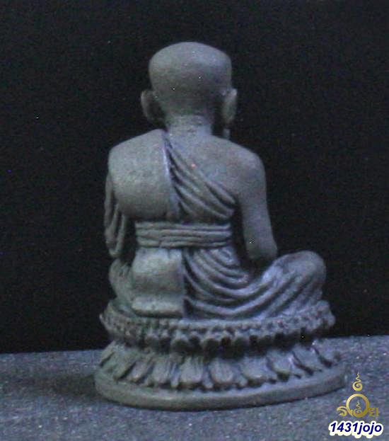 รูปหล่อหลวงปู่ทวด รุ่น มวก. เฉลิมพระเกียรติ 50 พรรษา ในหลวง ร.10 วัดช้างไห้ ปี 44 เนื้อนวะโลหะ