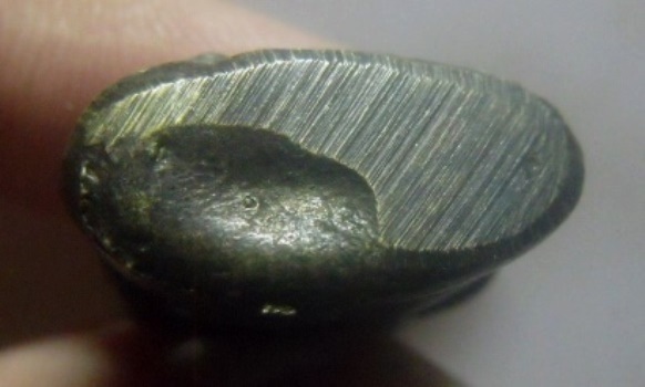 **เบา​ๆ​**รูปหล่อลอยองค์พระพิฆเนศ เนื้อทองผสม เก่า ไม่ทราบที่**เนื้อจัด สวยๆ เชิญชมครับ  