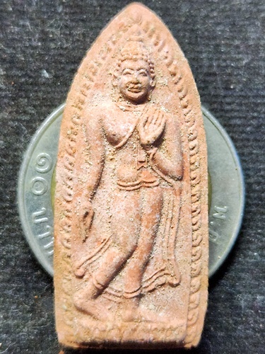 วัดดอยแม่ปั๋ง  เชียงใหม่ พระลีลาทุ่งเศรษฐี หลวงปู่แหวน สุจิณฺโณ  รุ่นสร้างอุโบสถ ปี 2516 