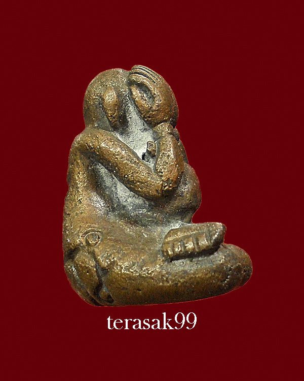 พระปิดตาพิมพ์พุงพลุ้ย เนื้อทองผสม รุ่นจันทร์เพ็ญ หลวงพ่อคล้อย วัดภูเขาทอง พัทลุง 