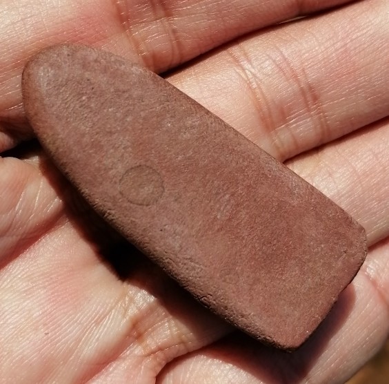 พระสิวลีกางร่ม เนื้อว่านสบู่เลือดผสมผงพุทธคุณ หลวงพ่อกวย​ วัดโฆษิตาราม​ ยุคต้น เคาะเดียว  