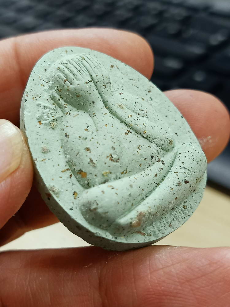 4-759 พระปิดตาจัมโบ้ปลดหนี้ คูณทองเงินล้าน หลวงพ่อทอง วัดบ้านไร่ นครราชสีมา 2564 กล่องเดิม