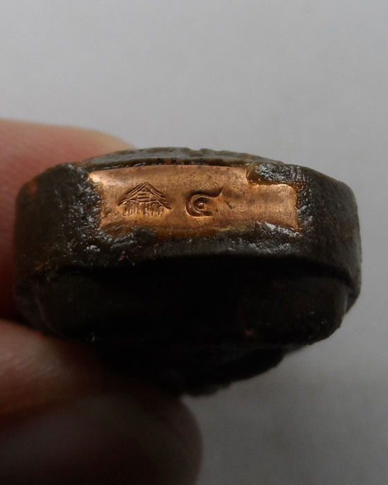 พระปิดตาย้อนยุค ๑๓๕ ปีชาตกาล หลวงปู่โต๊ะ รุ่นเบญจามหาลาโภ วัดบ้านอ้อ จ.นครราชสีมา