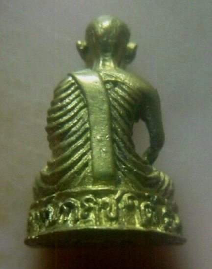 **เบาๆ**รูปเหมือนหล่อลอยองค์ รุ่น ๑ หลวงพ่อภู่ วัดทับกฤชใต้ จ.นครสวรรค์  ปี ๒๕๓๗**สวยๆ