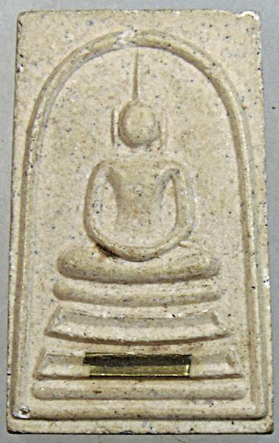 ๒๐ พระสมเด็จอรหัง รุ่นตักบาตรดอกไม้ วัดบวรนิเวศ ผสมเกศา 