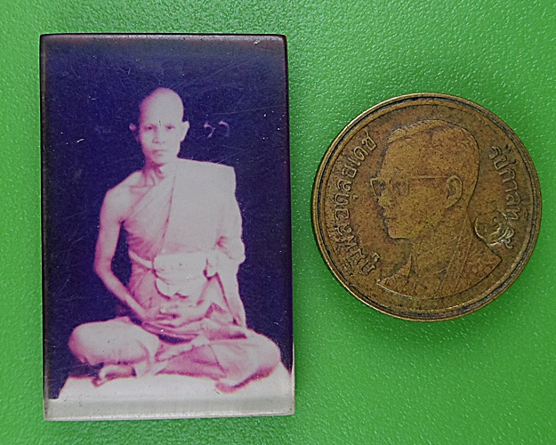 รูปหลวงพ่อถม วัดเชิงท่า ลพบุรี .B293.