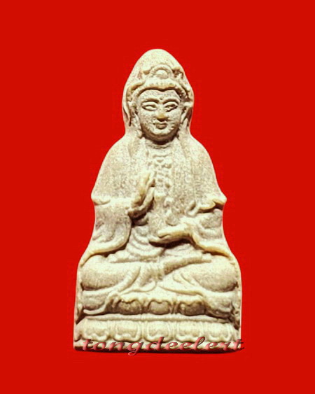 เจ้าแม่กวนอิม ญสส. สมเด็จพระญาณสังวรฯ วัดบวรนิเวศวิหาร รุ่นแรก สวยมากค่ะ