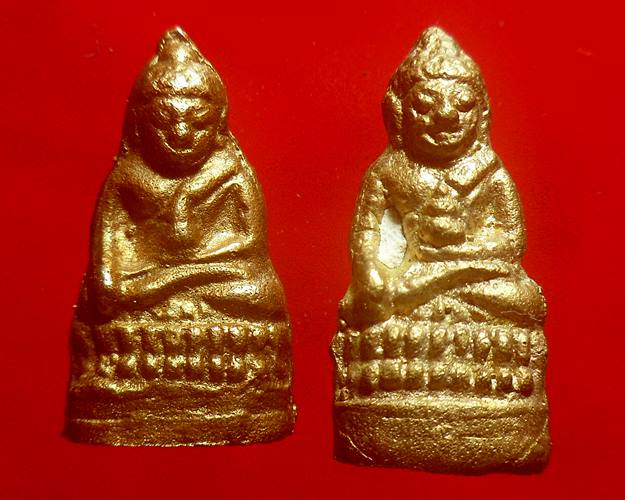 พระชัยวัฒน์ 9 ยอด วัดสุทัศน์ 2องค์