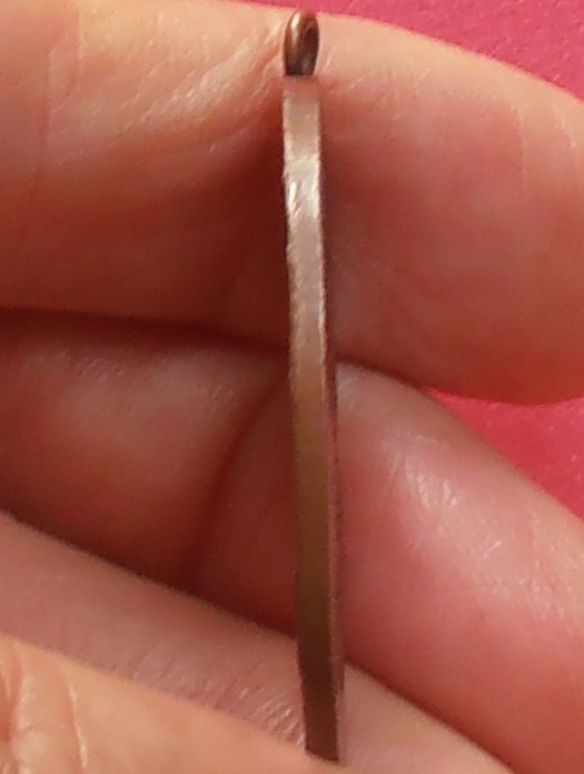 เหรียญหลวงพ่อหรุ่น เก้ายอด วัดอัมพวัน 