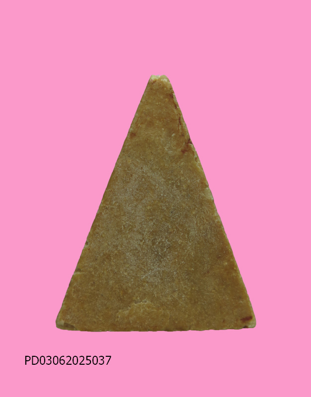 พระพุทธกวัก เนื้อผงน้ำมัน