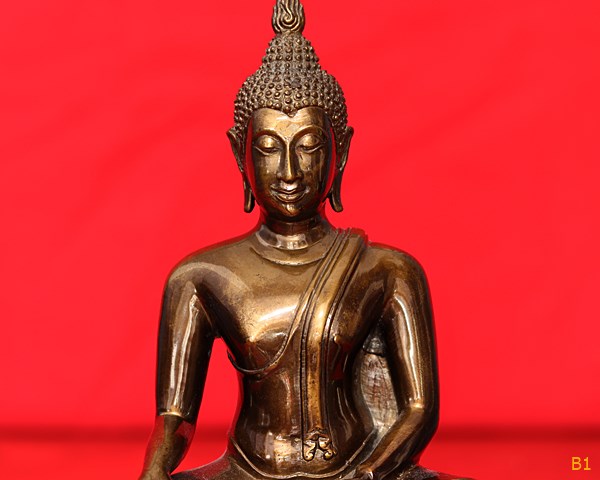 พระบูชาปางมารวิชัย Made in Thailand หน้าตัก 5 นิ้ว