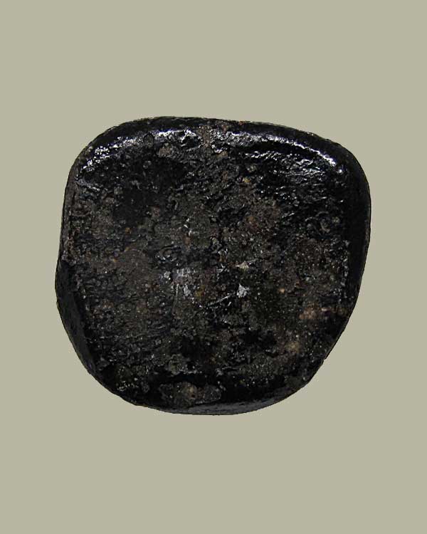 หายาก !!! พระปิดตานั่งยอง "พะพือ" หลวงปู่โทน วัดบูรพา จ.อุบลราชธานี  เนื้อผงจุ่มรัก