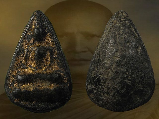 พระผงข้าวสารดำเสก พิมพ์สมาธิ หลังจารยันต์เฑาะว์ หลวงปู่เต็ม วัดเงินบางพรหม กทม.