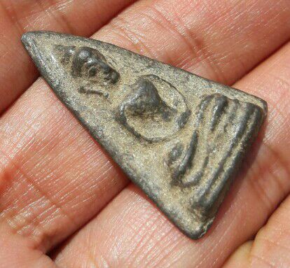 พระผงสุพรรณจงอางศึก เนื้อชิน พบเจอน้อย เคาะเดียว(999)