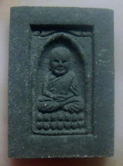 **เบา​ๆ**หลวงปู่ทวดพิมพ์กลักไม้ขีด หลังพ่อท่านพรหม วัดพลานุภาพ รุ่นสร้างวิหารวัดพลานุภาพ ปี๒๕๕๔**สวย