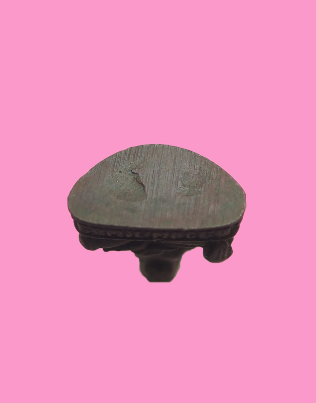 รูปหล่อ หลวงพ่อเพชร วัดแจ้ง จ.ปราจีนบุรี